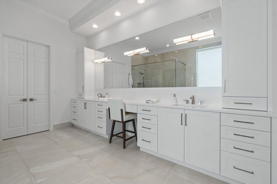 En Venta: $759,990 (3 camas, 2 baños, 2229 Pies cuadrados)