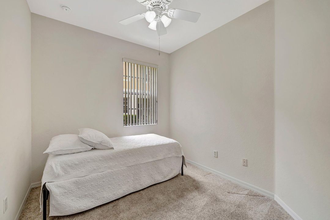 合同活跃: $265,000 (3 贝兹, 2 浴室, 1210 平方英尺)