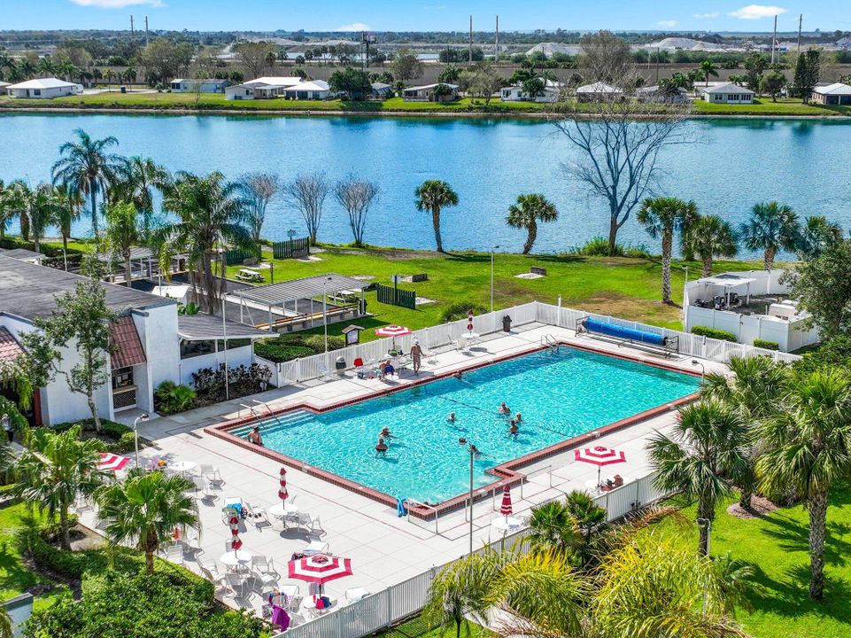 待售: $149,900 (2 贝兹, 2 浴室, 1135 平方英尺)