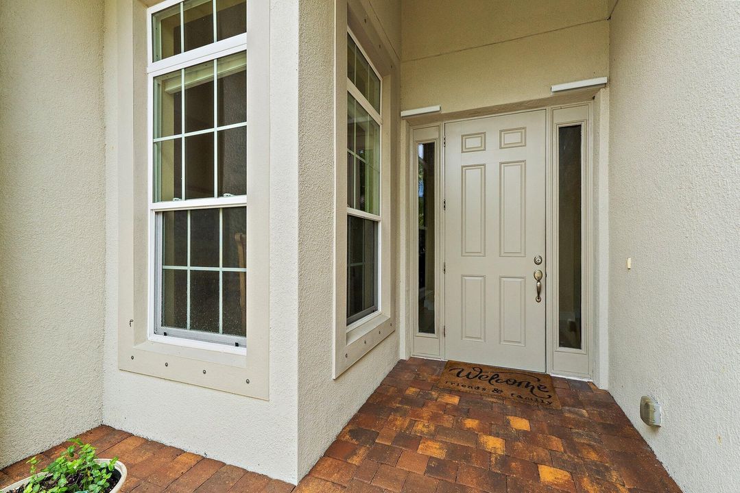 На продажу: $690,000 (4 спален, 3 ванн, 2980 Квадратных фут)