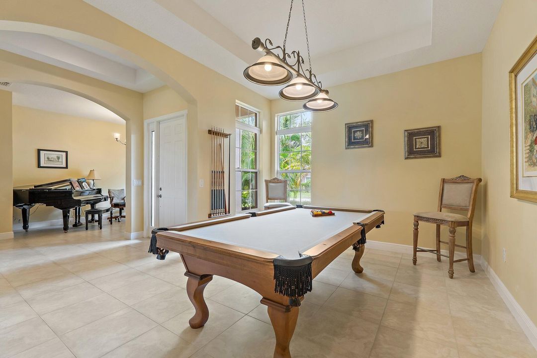 На продажу: $690,000 (4 спален, 3 ванн, 2980 Квадратных фут)