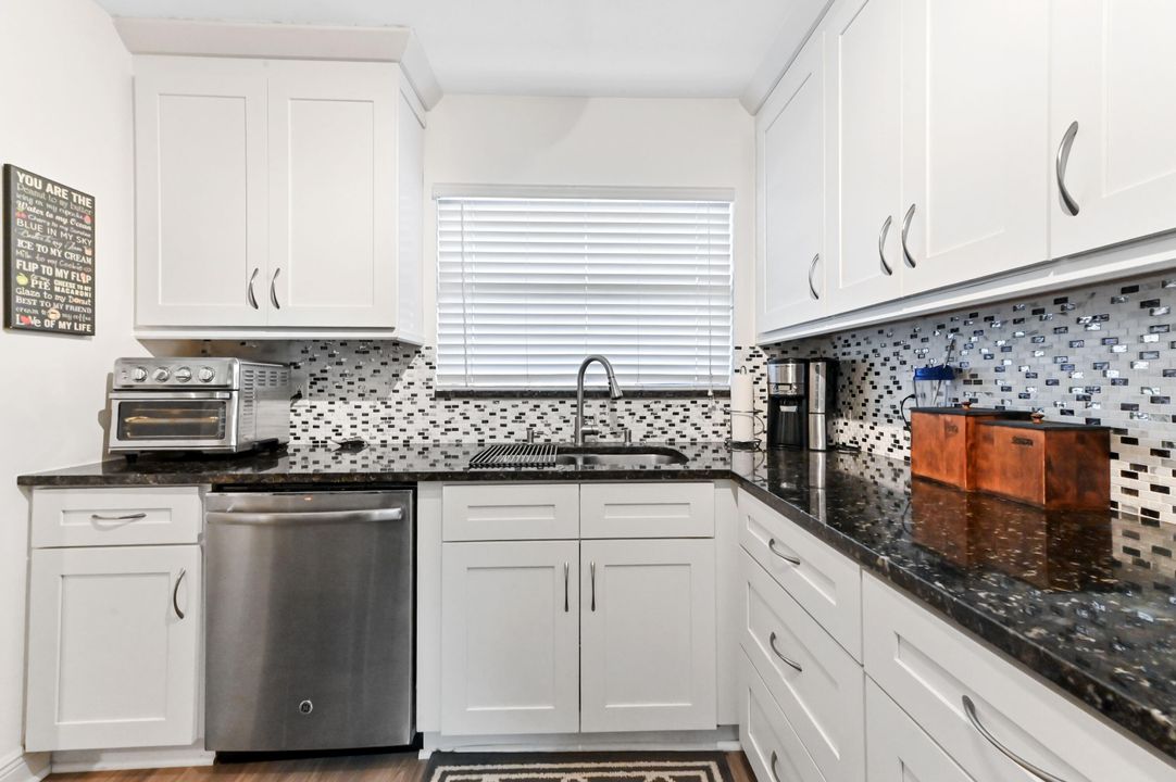 Active With Contract: $260,000 (4 beds, 3 baths, 1508 Square Feet)