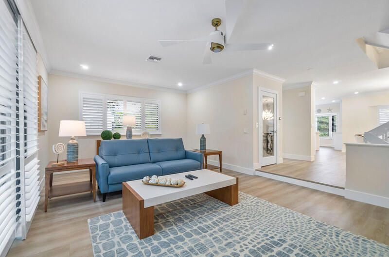 En Renta: $12,000 (3 camas, 3 baños, 2680 Pies cuadrados)