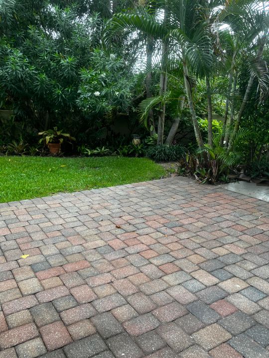 En Renta: $12,000 (3 camas, 3 baños, 2680 Pies cuadrados)