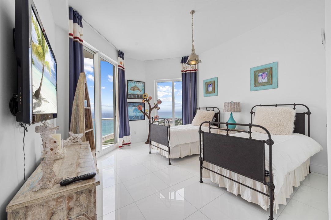 For Rent: $22,500 (2 beds, 2 baths, 1920 Square Feet)