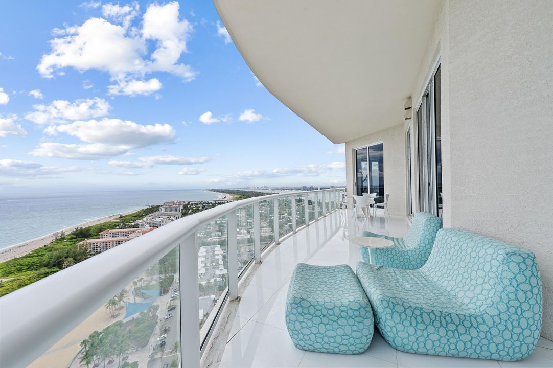 For Rent: $22,500 (2 beds, 2 baths, 1920 Square Feet)