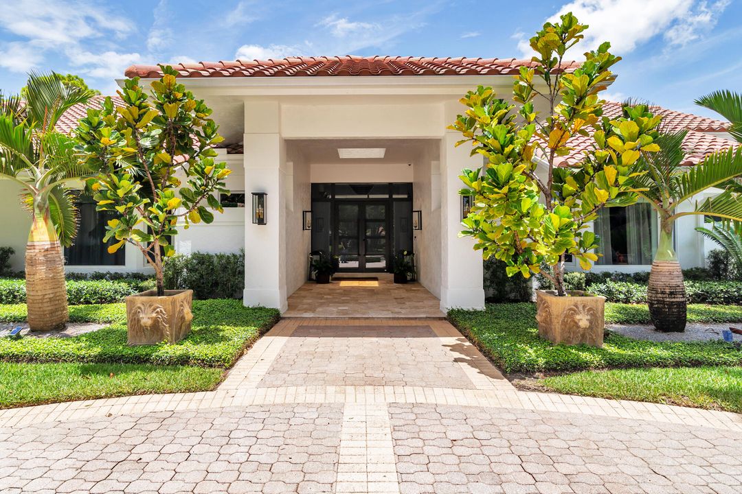 For Sale: $3,850,000 (4 beds, 4 baths, 4414 Square Feet)