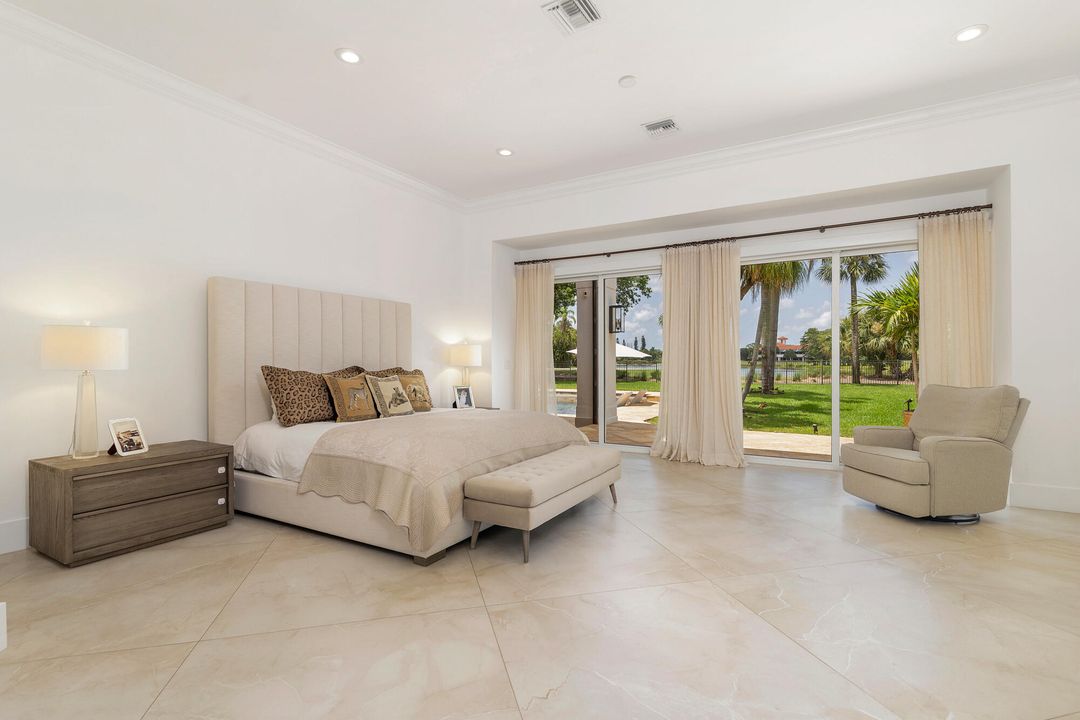 For Sale: $3,850,000 (4 beds, 4 baths, 4414 Square Feet)