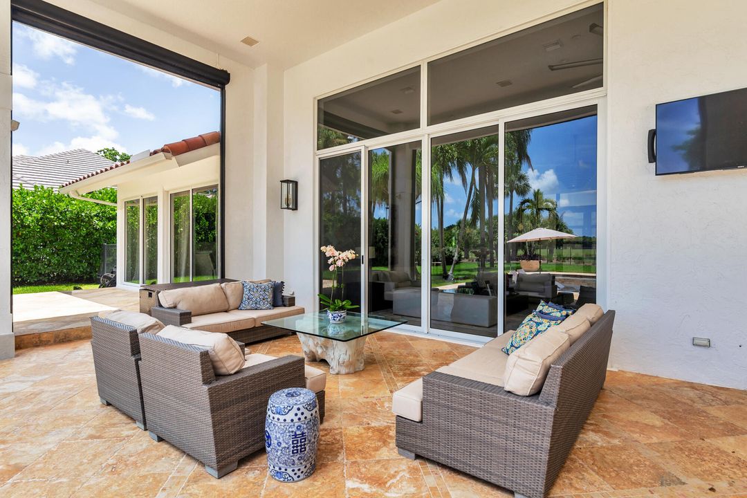 For Sale: $3,850,000 (4 beds, 4 baths, 4414 Square Feet)