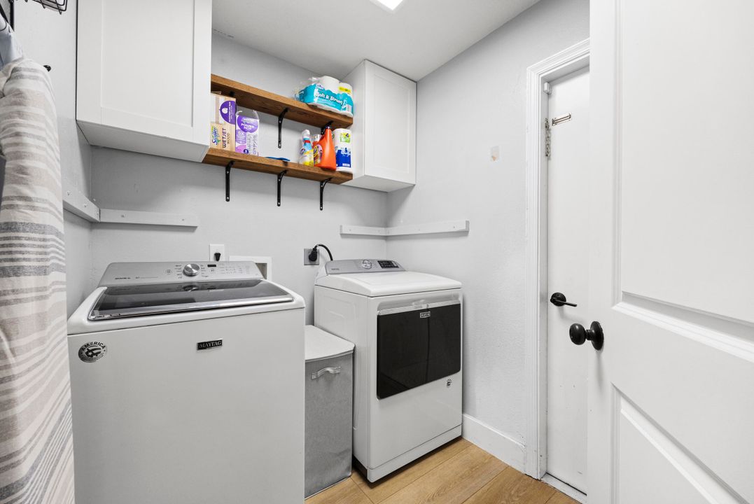 Active With Contract: $472,000 (3 beds, 2 baths, 2026 Square Feet)