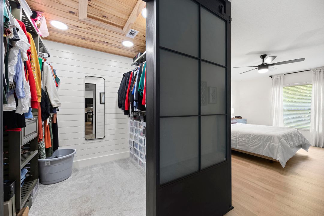 Active With Contract: $472,000 (3 beds, 2 baths, 2026 Square Feet)