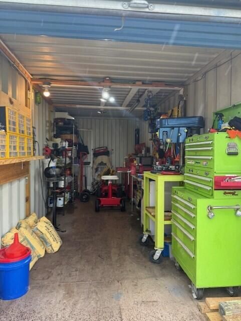 Activo con contrato: $298,000 (4 camas, 2 baños, 1152 Pies cuadrados)