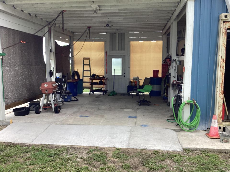 Activo con contrato: $298,000 (4 camas, 2 baños, 1152 Pies cuadrados)