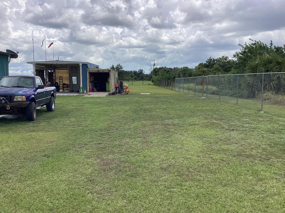 Activo con contrato: $298,000 (4 camas, 2 baños, 1152 Pies cuadrados)