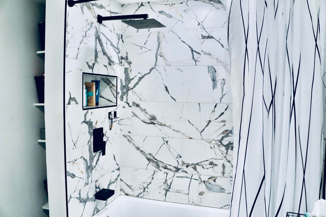 For Sale: $79,900 (2 beds, 2 baths, 732 Square Feet)