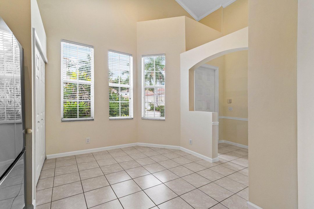 For Sale: $465,000 (3 beds, 2 baths, 1832 Square Feet)