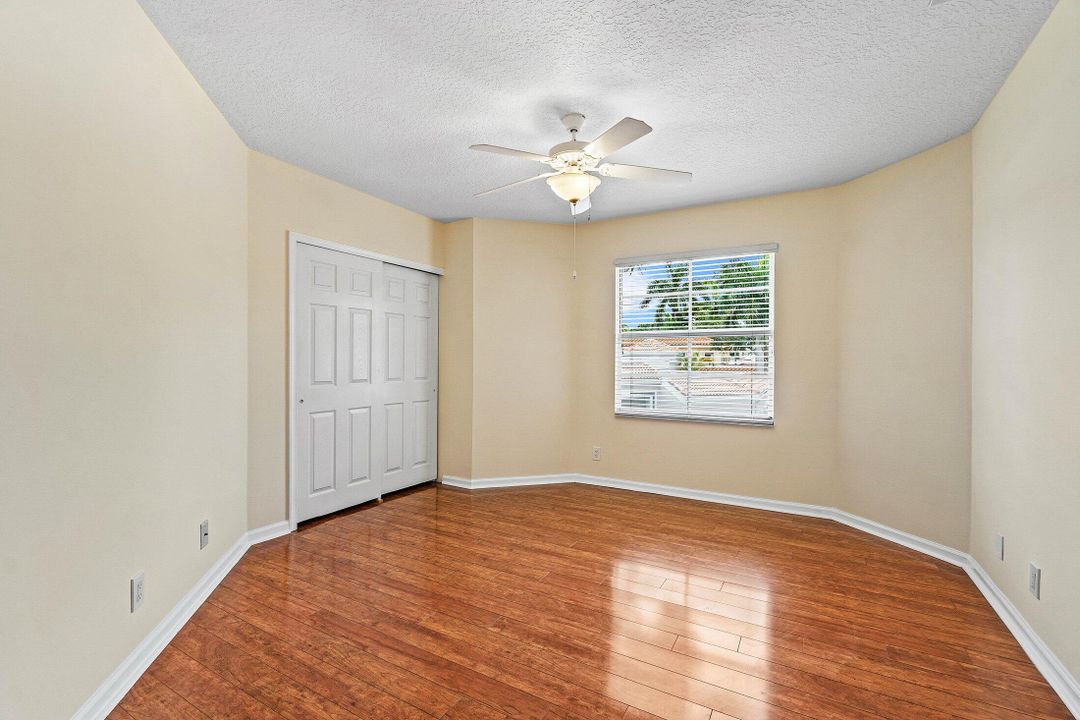 For Sale: $465,000 (3 beds, 2 baths, 1832 Square Feet)