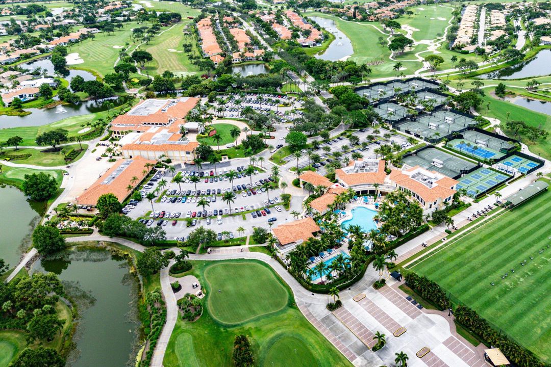 For Sale: $465,000 (3 beds, 2 baths, 1832 Square Feet)