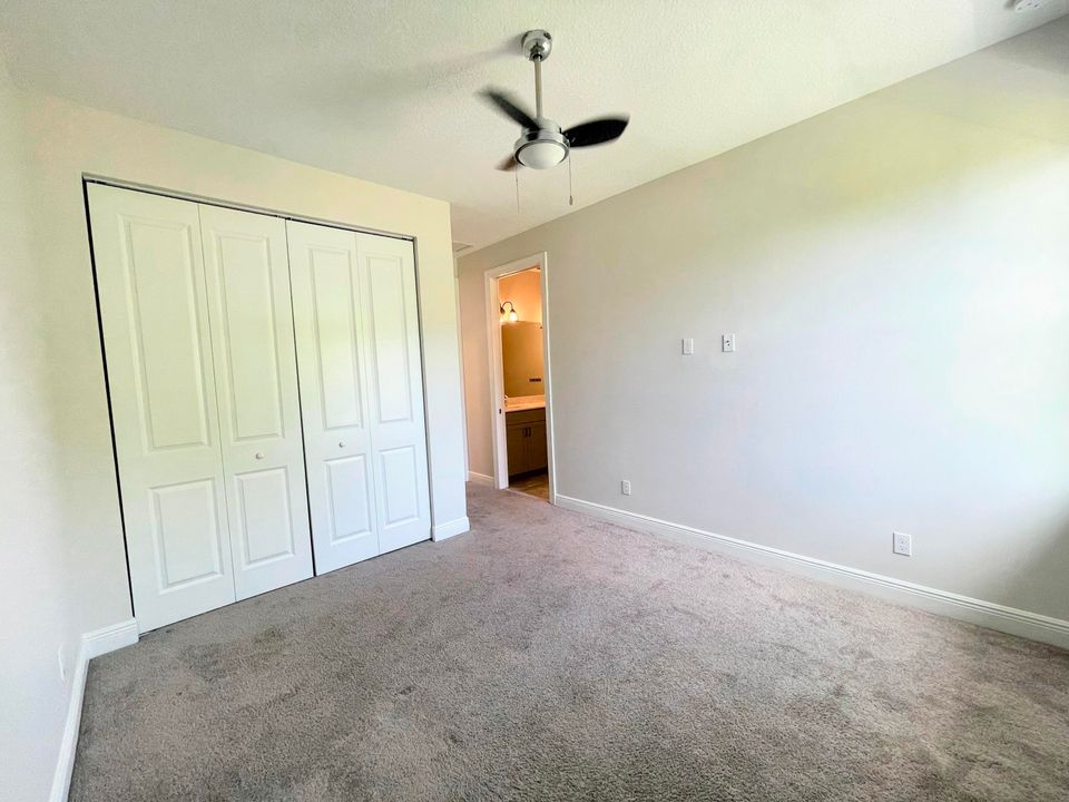 В аренду: $2,600 (3 спален, 3 ванн, 1772 Квадратных фут)