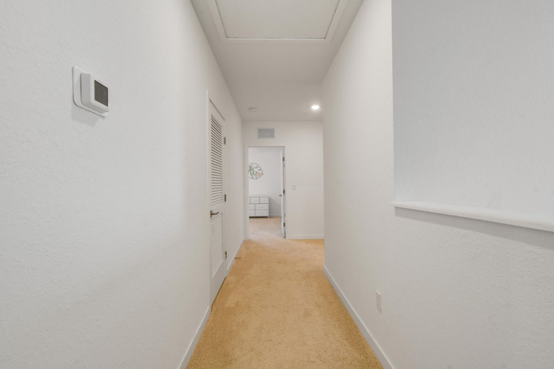 Activo con contrato: $839,000 (5 camas, 3 baños, 2720 Pies cuadrados)