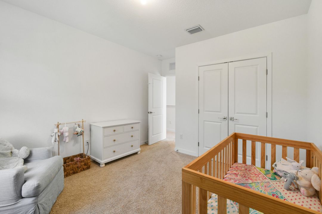 Activo con contrato: $839,000 (5 camas, 3 baños, 2720 Pies cuadrados)