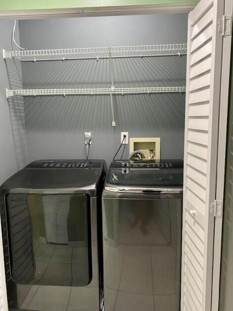 待售: $170,000 (2 贝兹, 2 浴室, 1280 平方英尺)