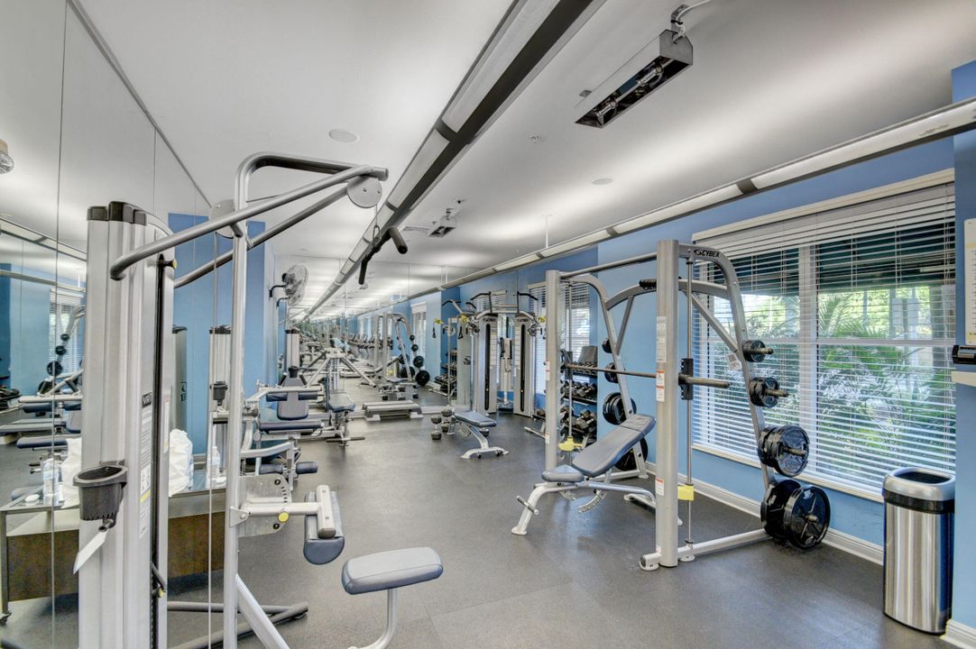 Activo con contrato: $6,000 (2 camas, 2 baños, 1329 Pies cuadrados)