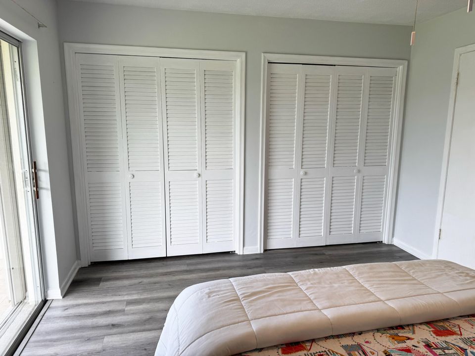 Active With Contract: $89,000 (1 beds, 1 baths, 570 Square Feet)