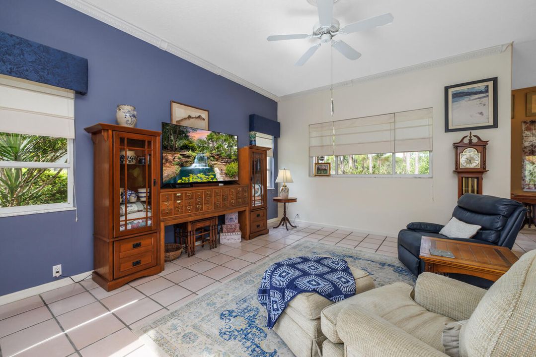 Activo con contrato: $724,500 (3 camas, 3 baños, 2040 Pies cuadrados)