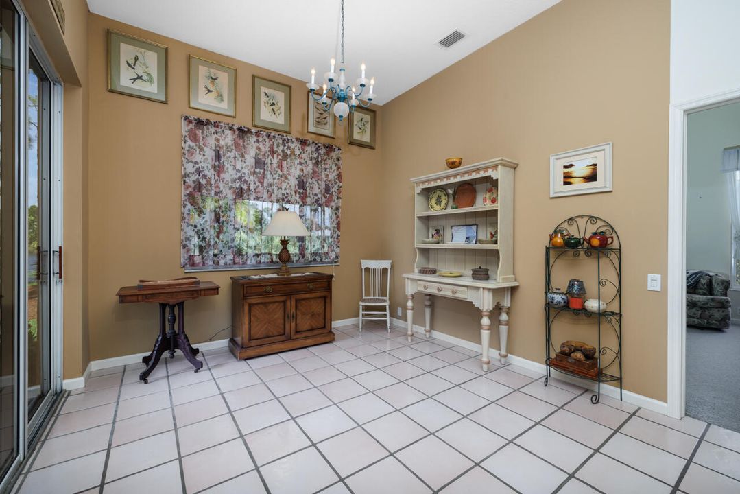 Activo con contrato: $724,500 (3 camas, 3 baños, 2040 Pies cuadrados)