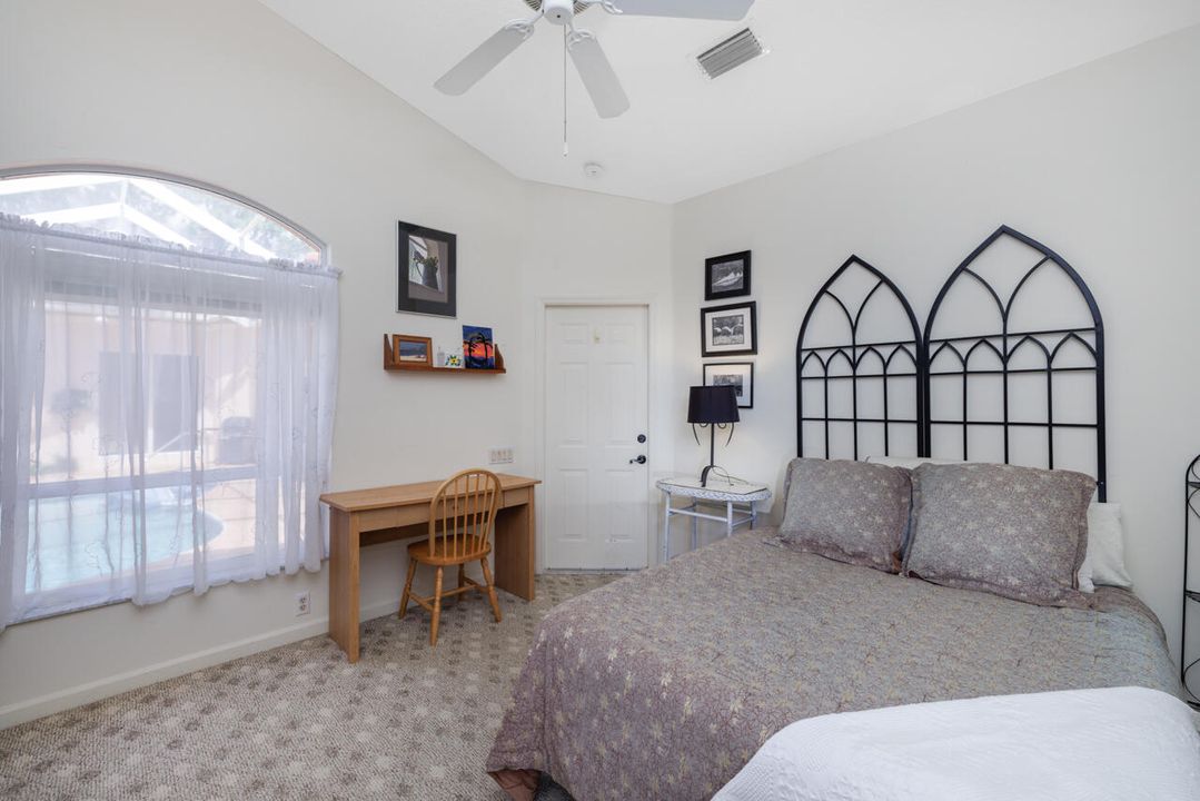 Activo con contrato: $724,500 (3 camas, 3 baños, 2040 Pies cuadrados)