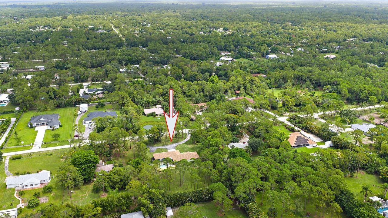 Под контрактом: $874,000 (5 спален, 3 ванн, 2828 Квадратных фут)