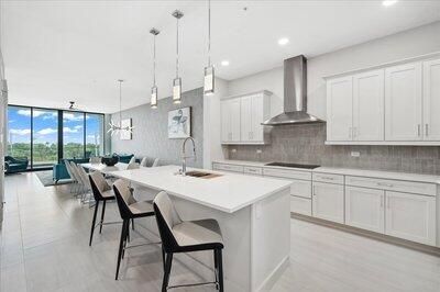 For Sale: $979,000 (3 beds, 3 baths, 1921 Square Feet)