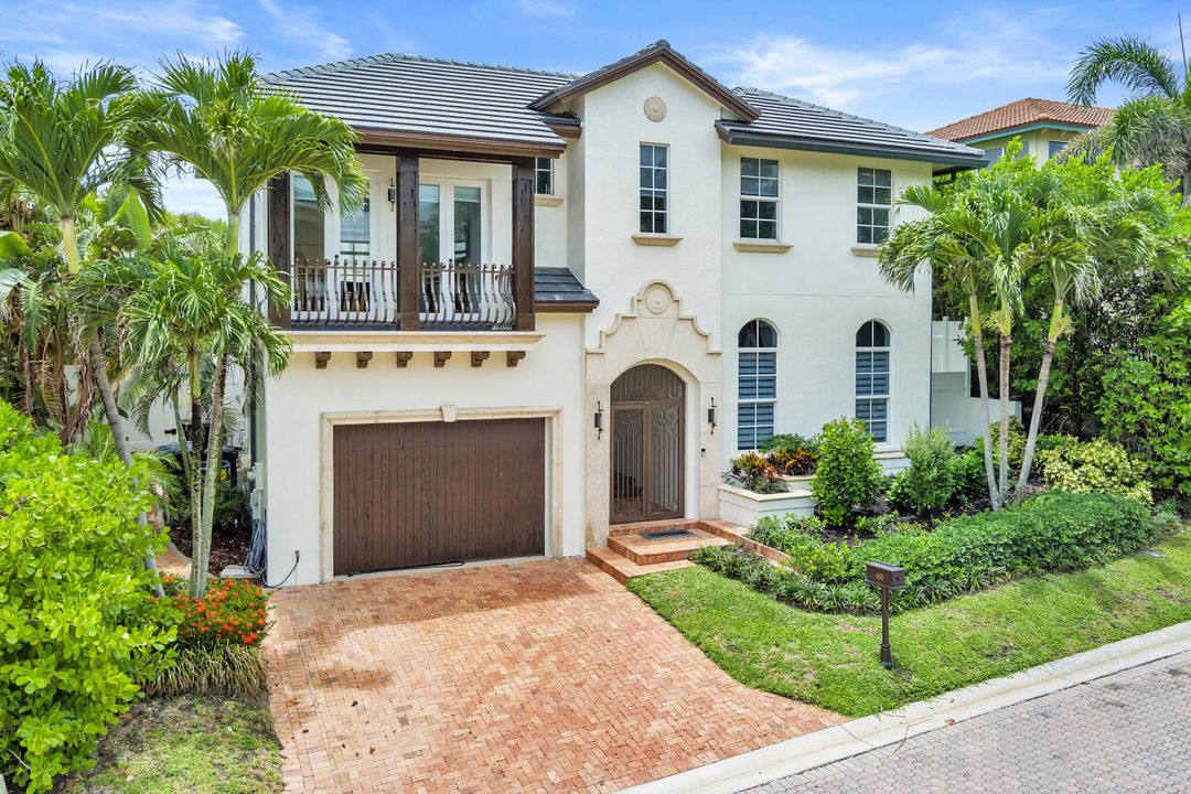 На продажу: $2,499,000 (4 спален, 3 ванн, 2717 Квадратных фут)