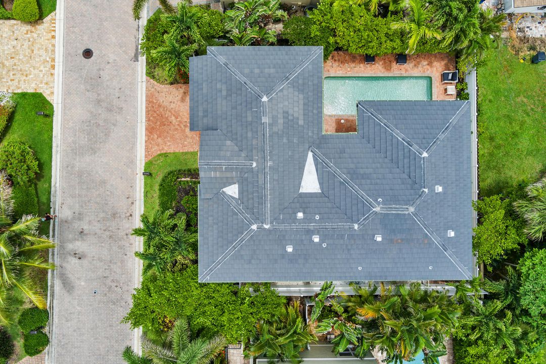 На продажу: $2,499,000 (4 спален, 3 ванн, 2717 Квадратных фут)