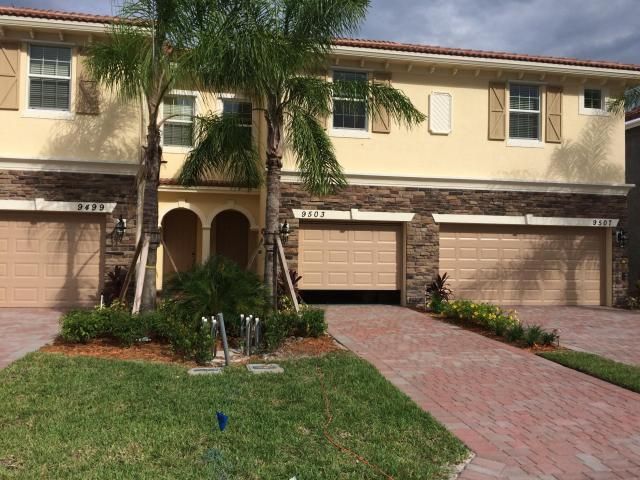 Recently Rented: $2,450 (3 beds, 2 baths, 1618 Square Feet)