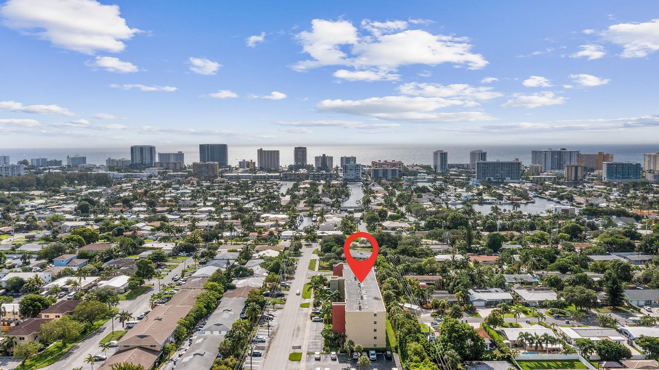 Activo con contrato: $218,000 (2 camas, 2 baños, 904 Pies cuadrados)