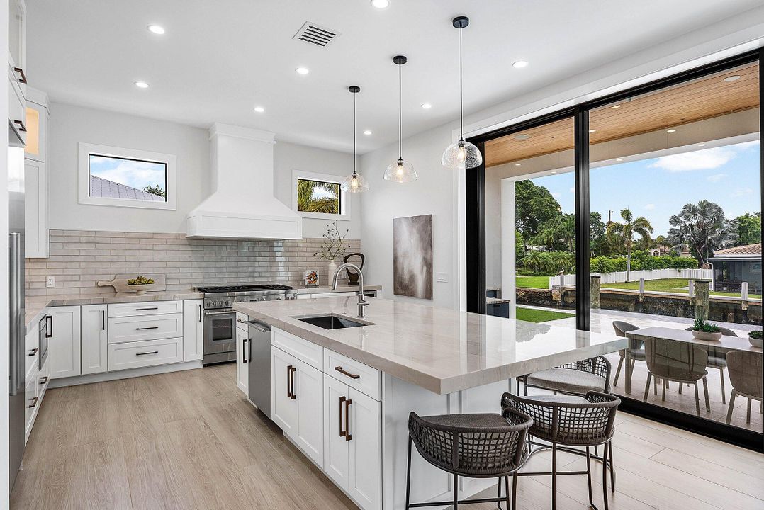 En Venta: $5,480,000 (5 camas, 7 baños, 4621 Pies cuadrados)