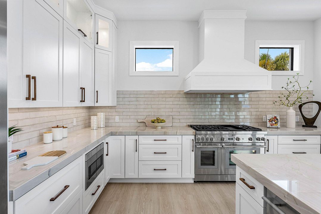 En Venta: $5,480,000 (5 camas, 7 baños, 4621 Pies cuadrados)