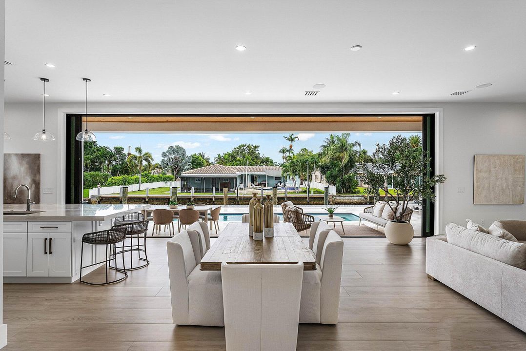 En Venta: $5,480,000 (5 camas, 7 baños, 4621 Pies cuadrados)