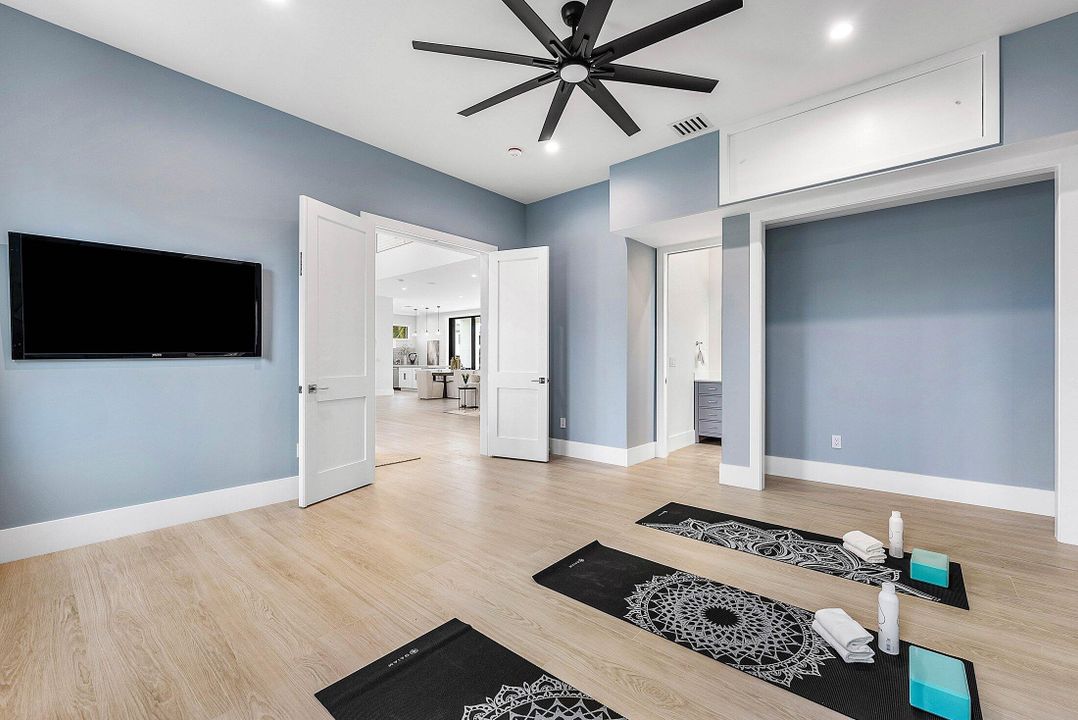 En Venta: $5,480,000 (5 camas, 7 baños, 4621 Pies cuadrados)