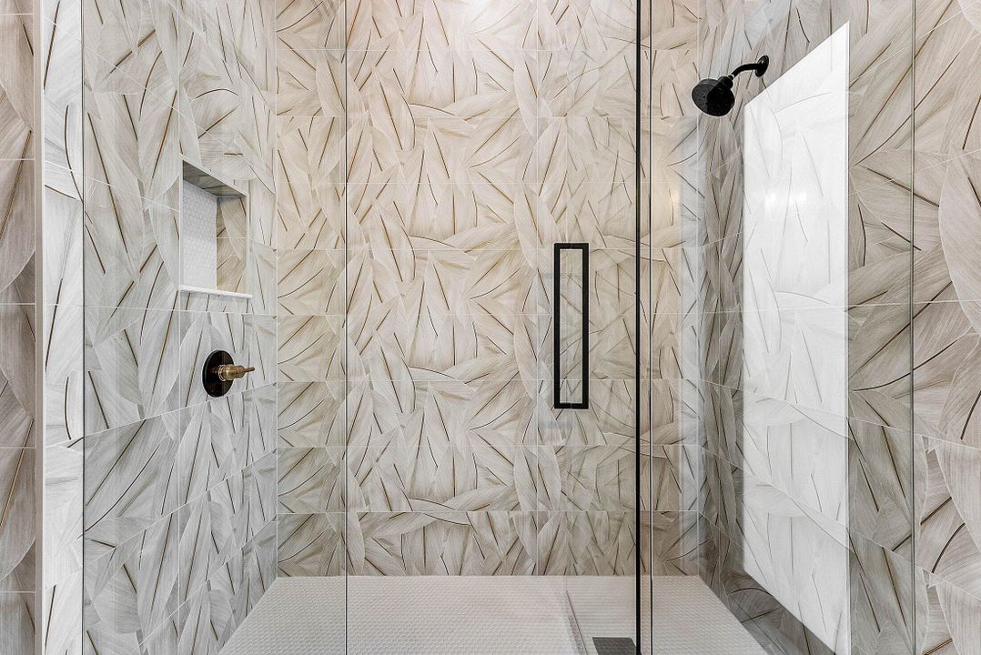 En Venta: $5,480,000 (5 camas, 7 baños, 4621 Pies cuadrados)