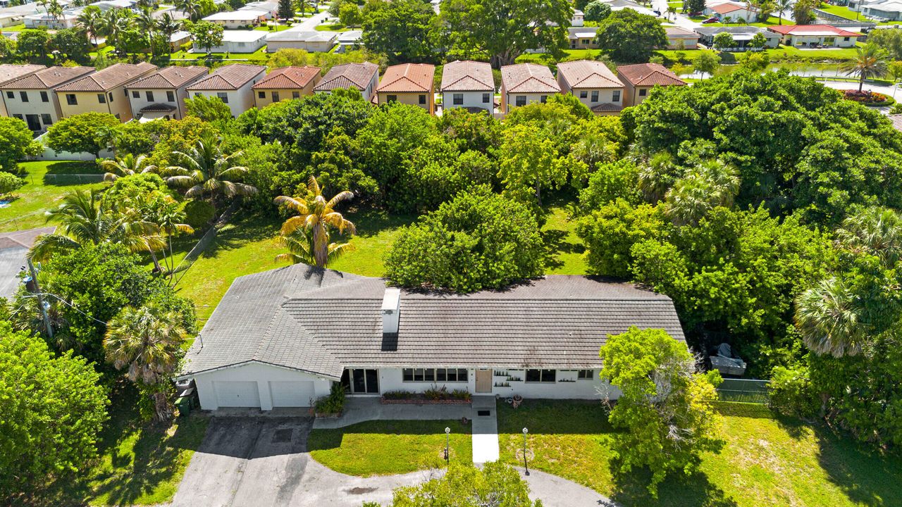 На продажу: $999,900 (4 спален, 3 ванн, 2354 Квадратных фут)