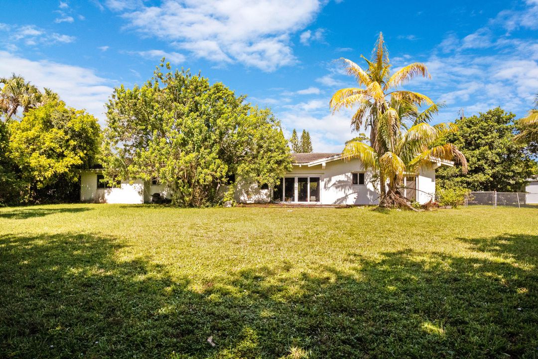 На продажу: $999,900 (4 спален, 3 ванн, 2354 Квадратных фут)