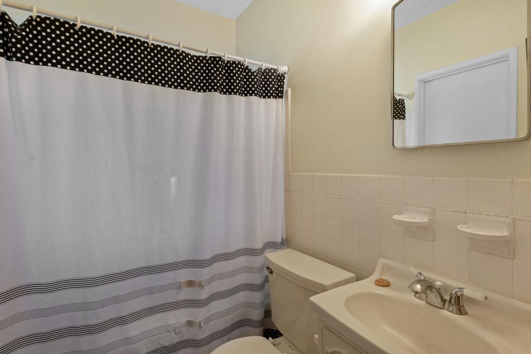 На продажу: $999,900 (4 спален, 3 ванн, 2354 Квадратных фут)