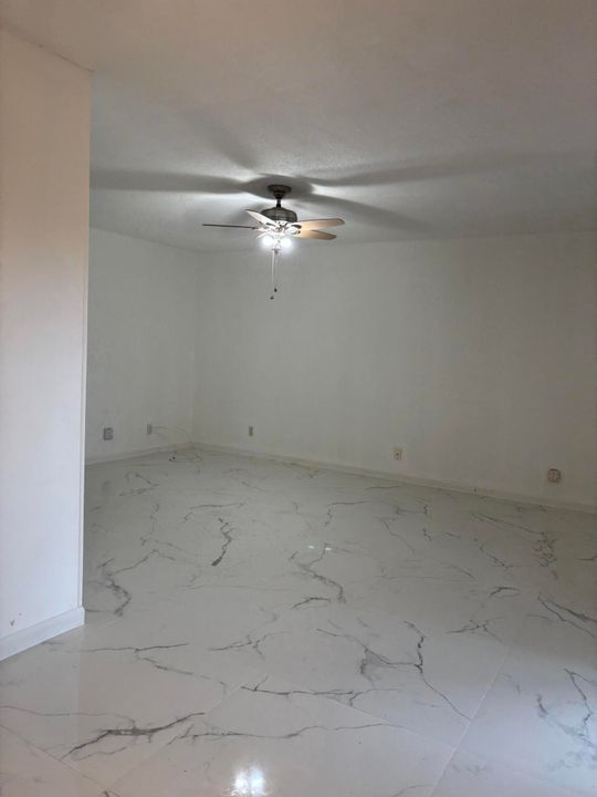 En Venta: $164,000 (2 camas, 1 baños, 798 Pies cuadrados)