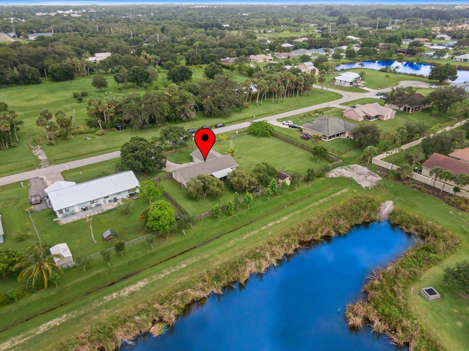 合同活跃: $419,900 (3 贝兹, 2 浴室, 1596 平方英尺)