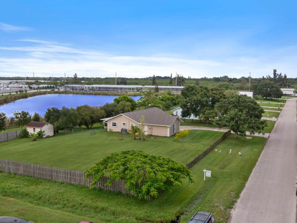 合同活跃: $419,900 (3 贝兹, 2 浴室, 1596 平方英尺)