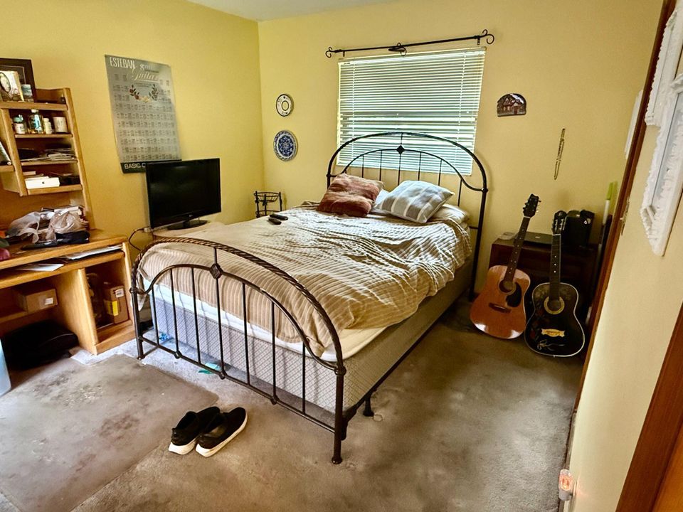 Activo con contrato: $659,900 (4 camas, 3 baños, 2326 Pies cuadrados)