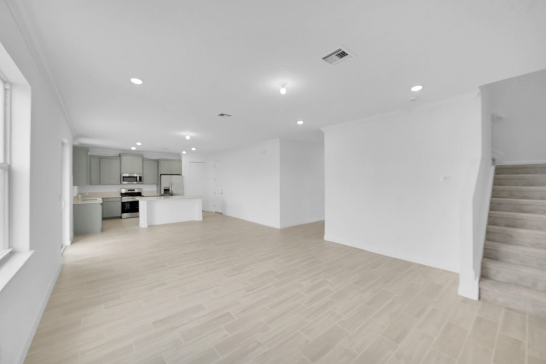 На продажу: $449,900 (4 спален, 2 ванн, 2581 Квадратных фут)